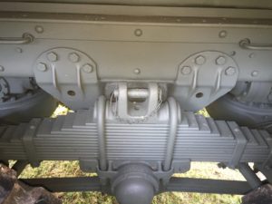 Heavy Duty Leaf Springs on Military Truck for Sale